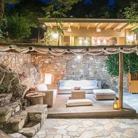 Amicasa Private Seaside Suite Pachis  Exterior foto